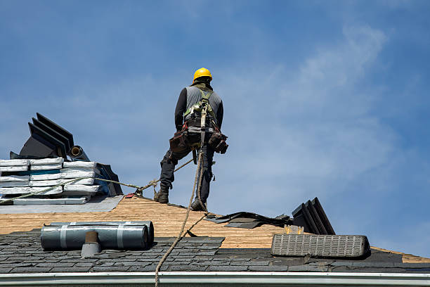 Professional Gutter Installation technician working in Charleston, SC